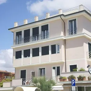 Bencista' Marina di Pietrasanta