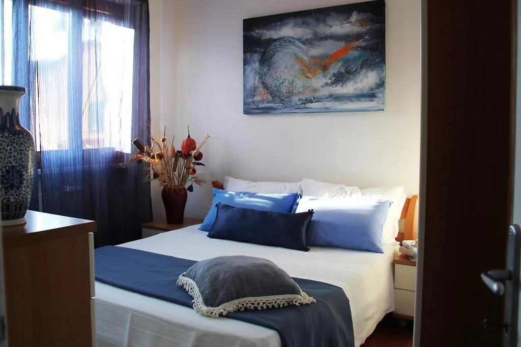 Villa Vespucci Marina di Pietrasanta 0*,  Italy