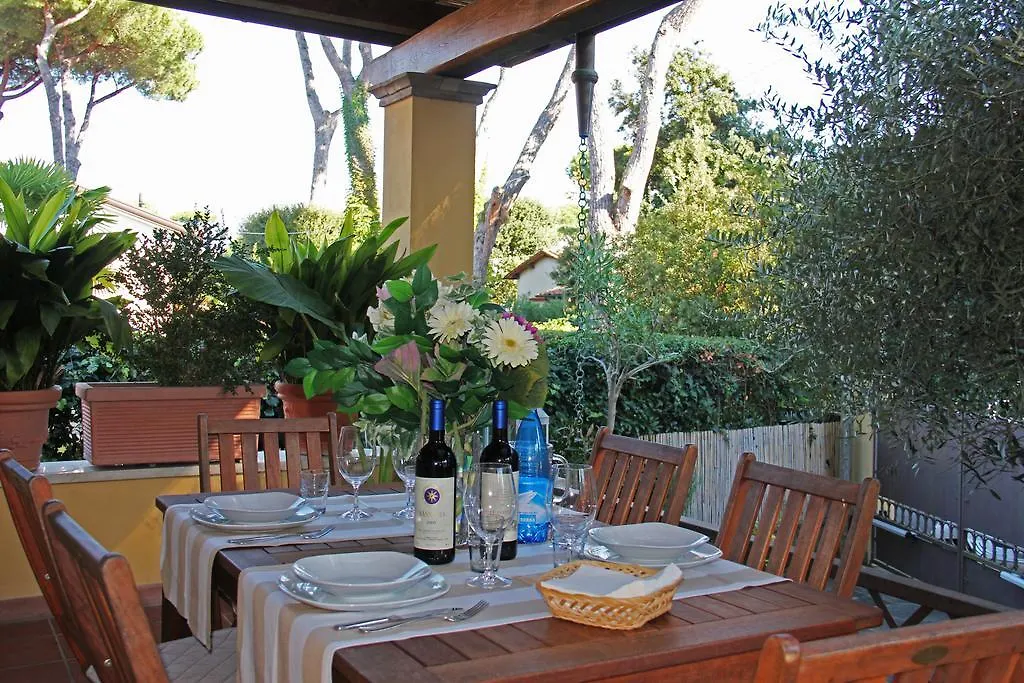 Villa Vespucci Marina di Pietrasanta Italy